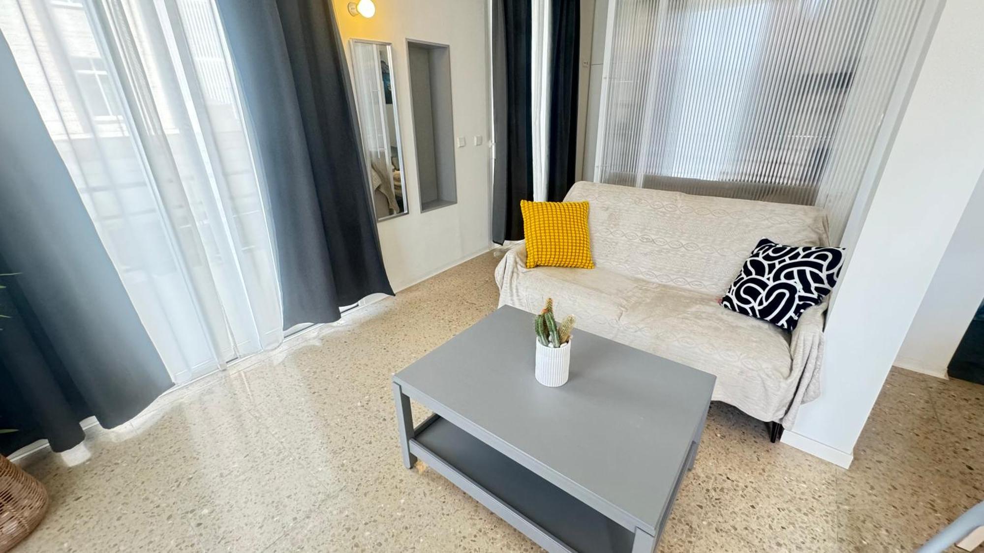 Estudio Con Piscina Alicante Eksteriør billede