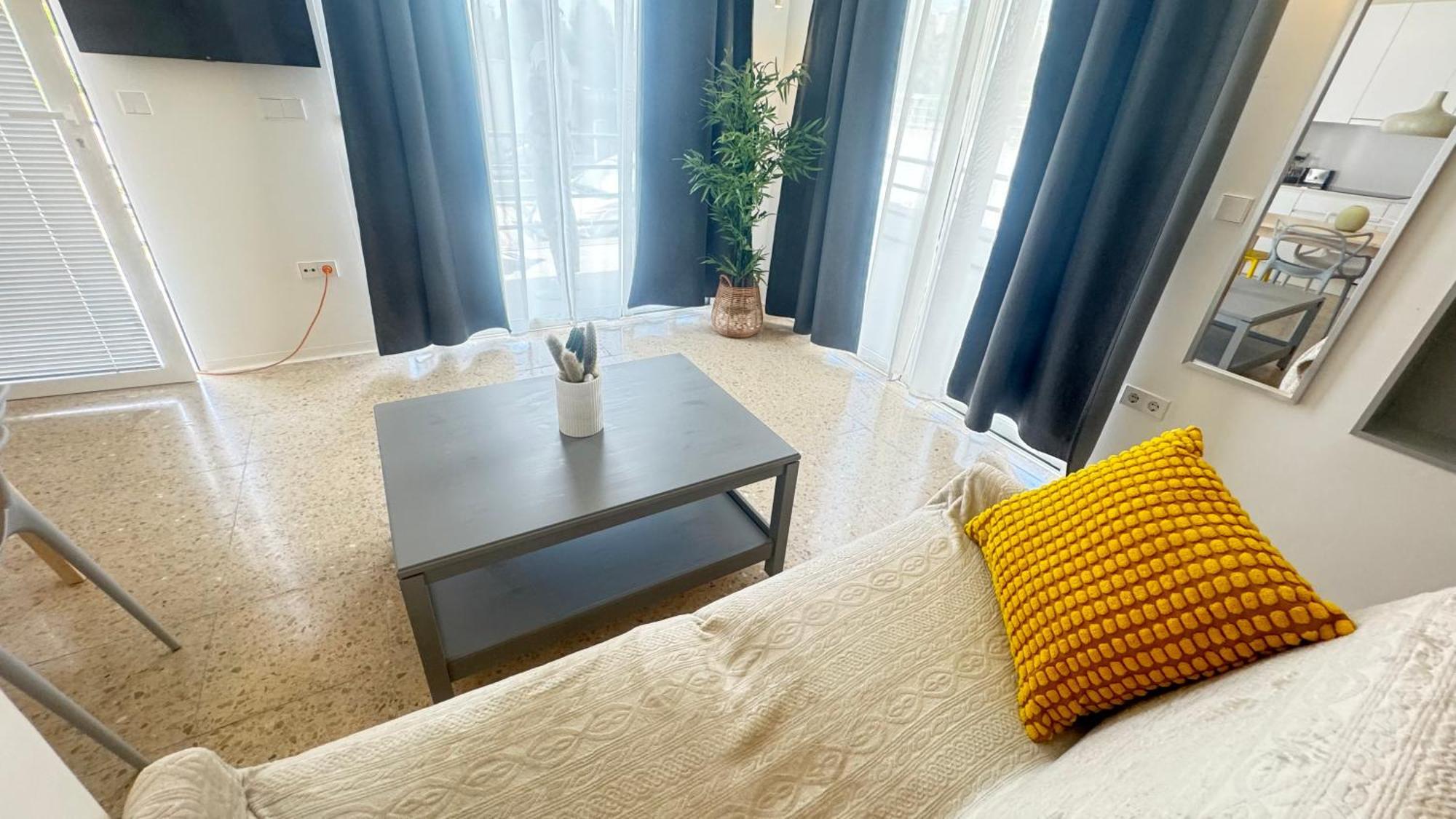 Estudio Con Piscina Alicante Eksteriør billede